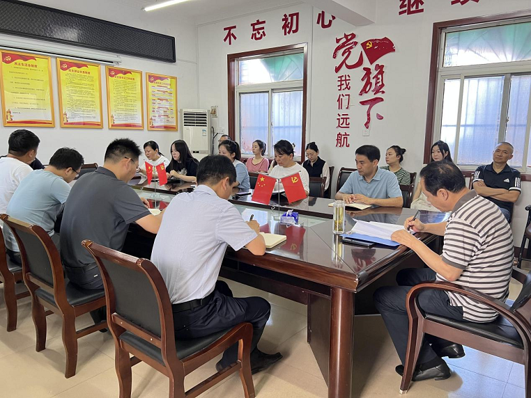 組織開(kāi)展酒駕醉駕專(zhuān)項(xiàng)整治警示教育